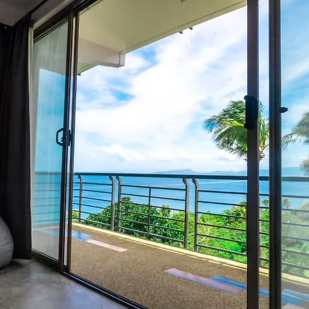 Av Suites Puerto Galera Exterior photo