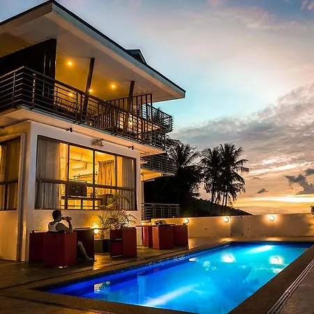 Av Suites Puerto Galera Exterior photo