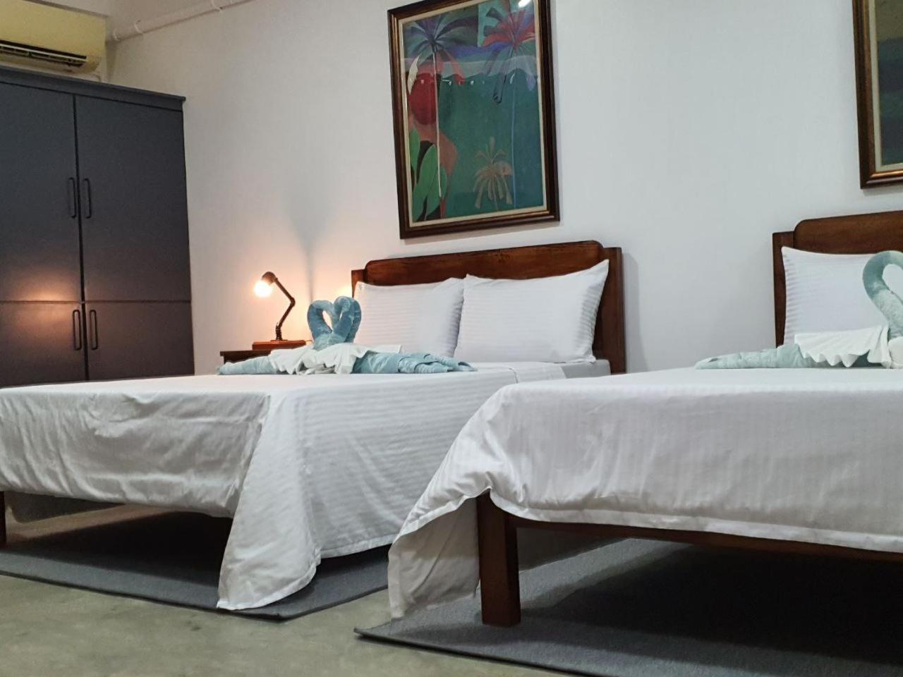 Av Hotel 5*