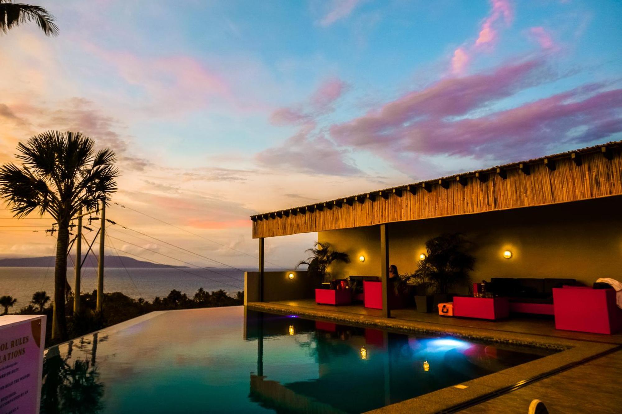 Hotel Av Puerto Galera