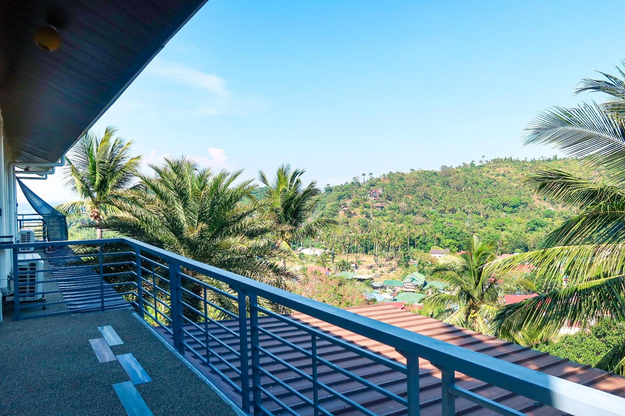 Av Hotel Puerto Galera