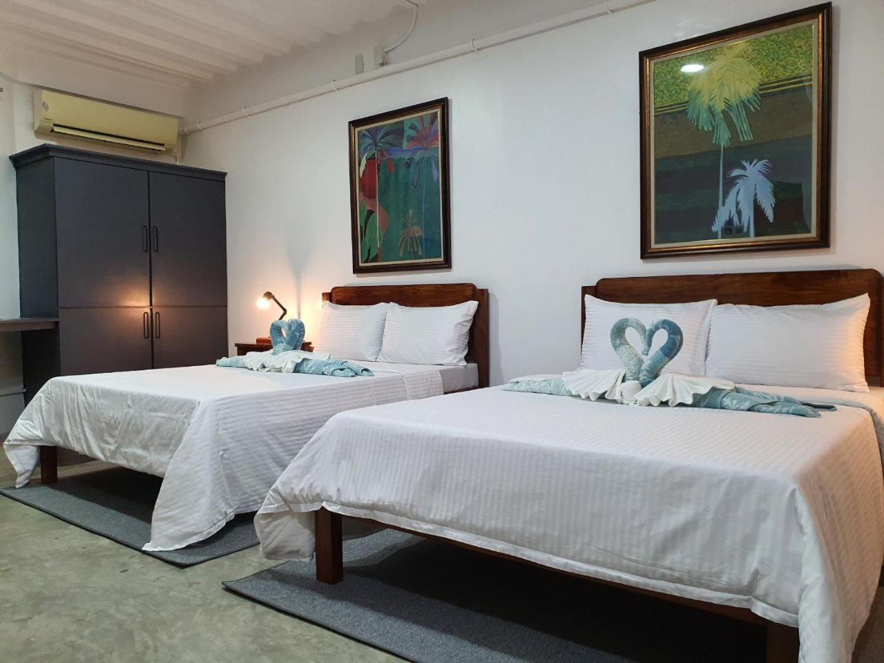 Av 5* Puerto Galera