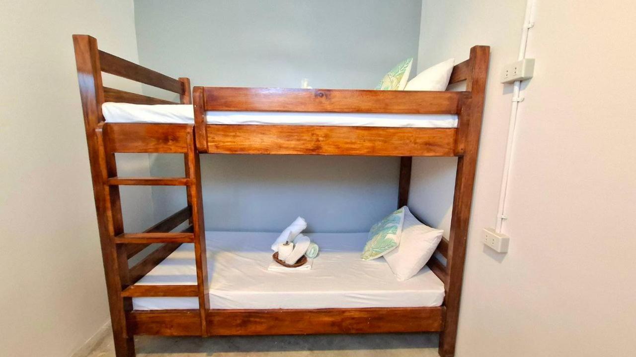 Av